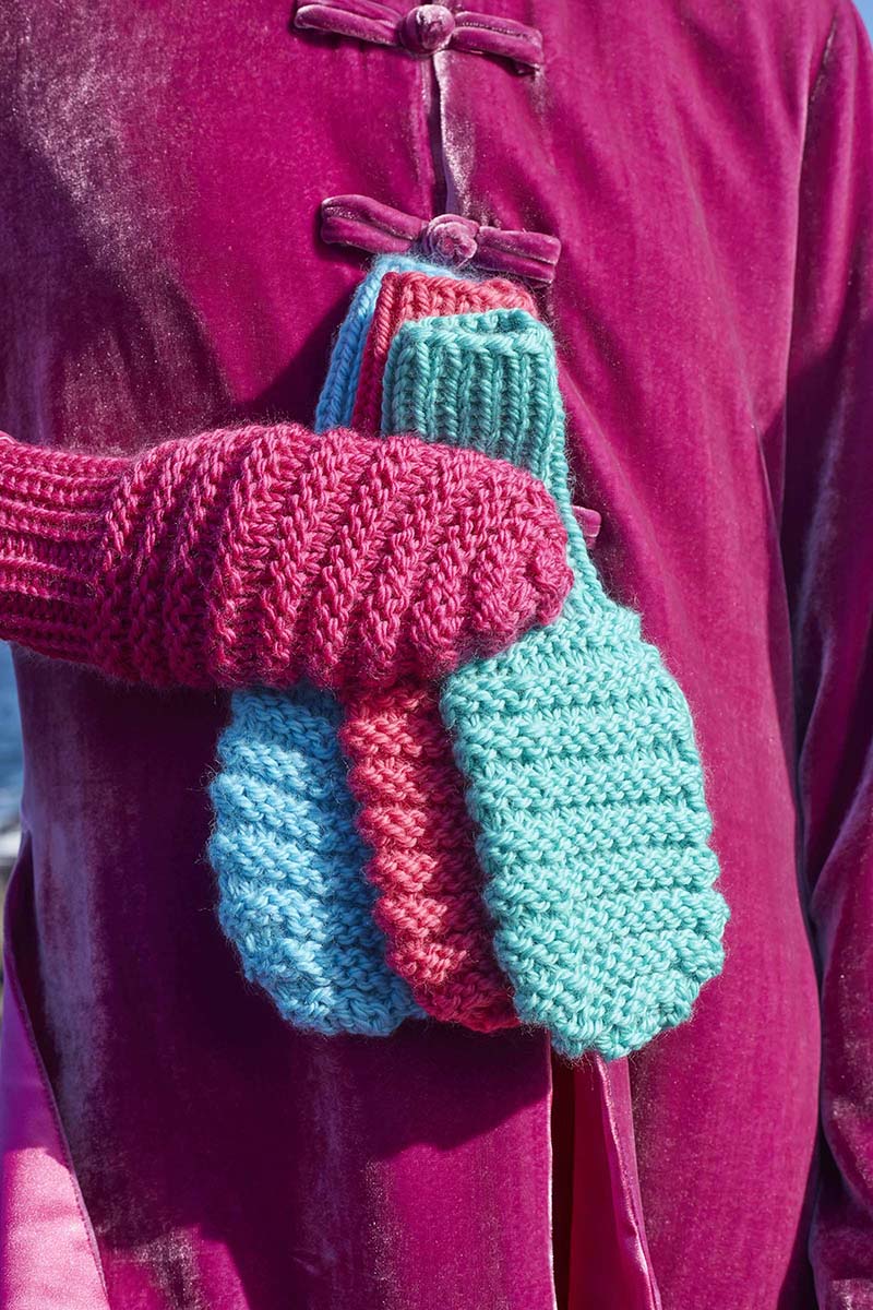 SACRED SALT Mittens