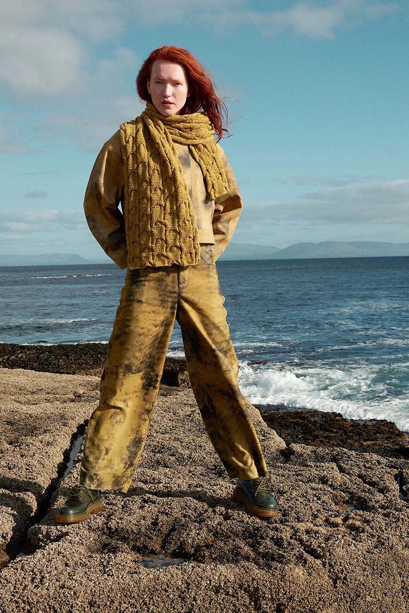 AINE Schal